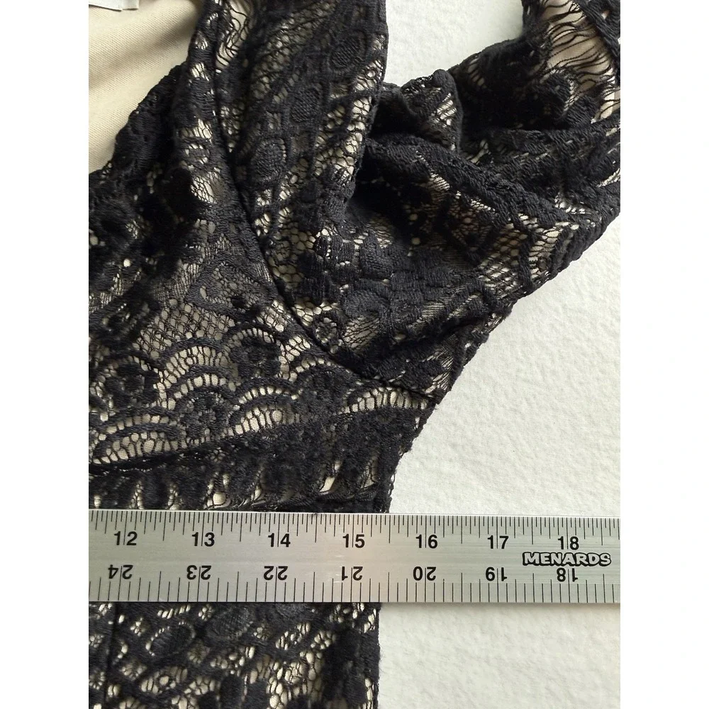 Kabayare black lace